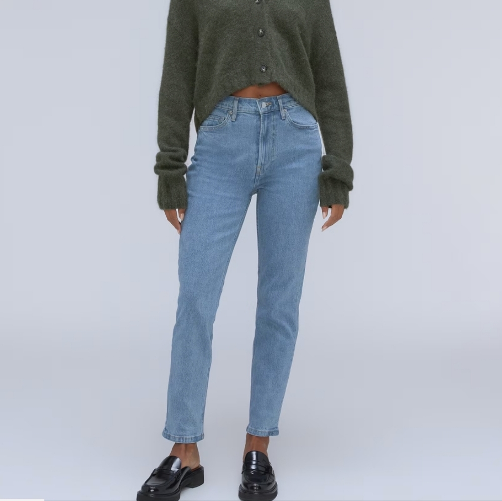 NWOT Everlane The Original Cheeky Jean size 28 crop in stone wash